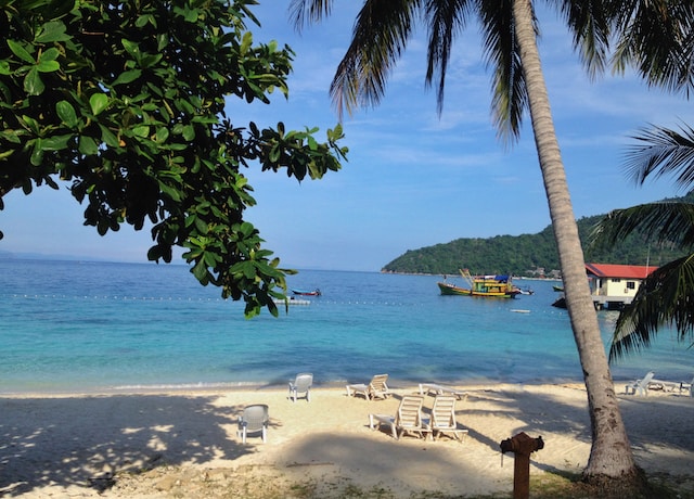 Pulau-Perhentian-Besar-Besut-Terengganu- Malaysia