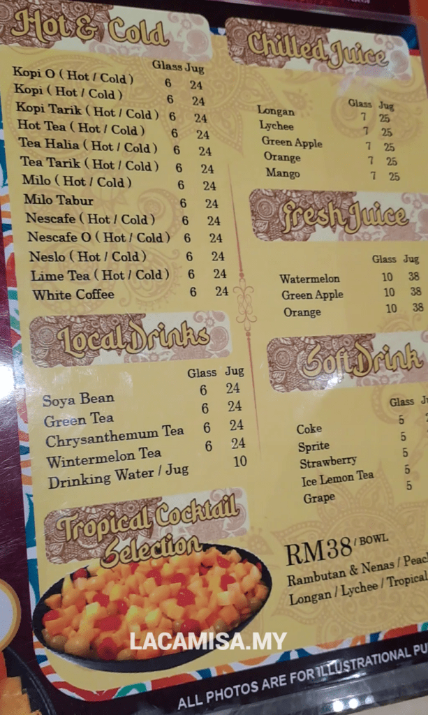 Many selections of drinks available in this karaoke