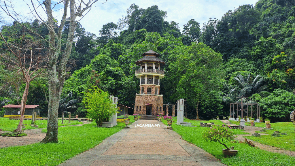 The lookout towers (Menara Pandang) in Gunung Lang Recreational Park.