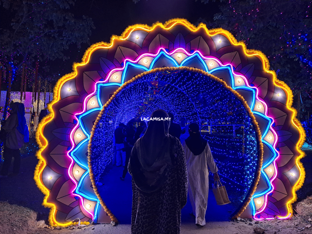 The illuminated tunnel that leads to Laman India which is located next to the Love Tunnel