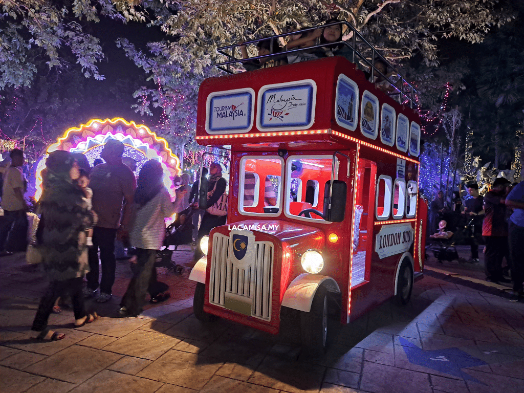 If you are tired, you can opt to ride the London Bus in Putrajaya!