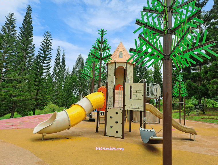 Joyful slides in Taman Saujana Hijau Putrajay