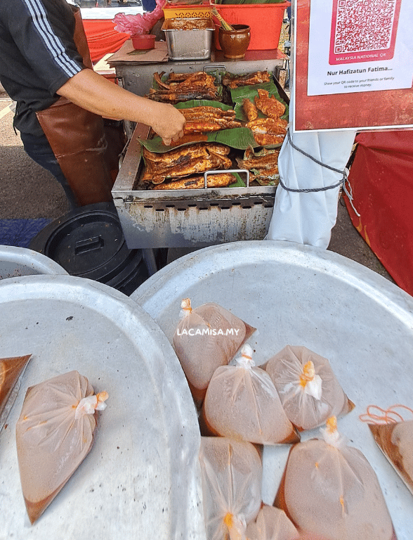 Grilled fish in Bazar Ramadhan Presint 3 Putrajaya