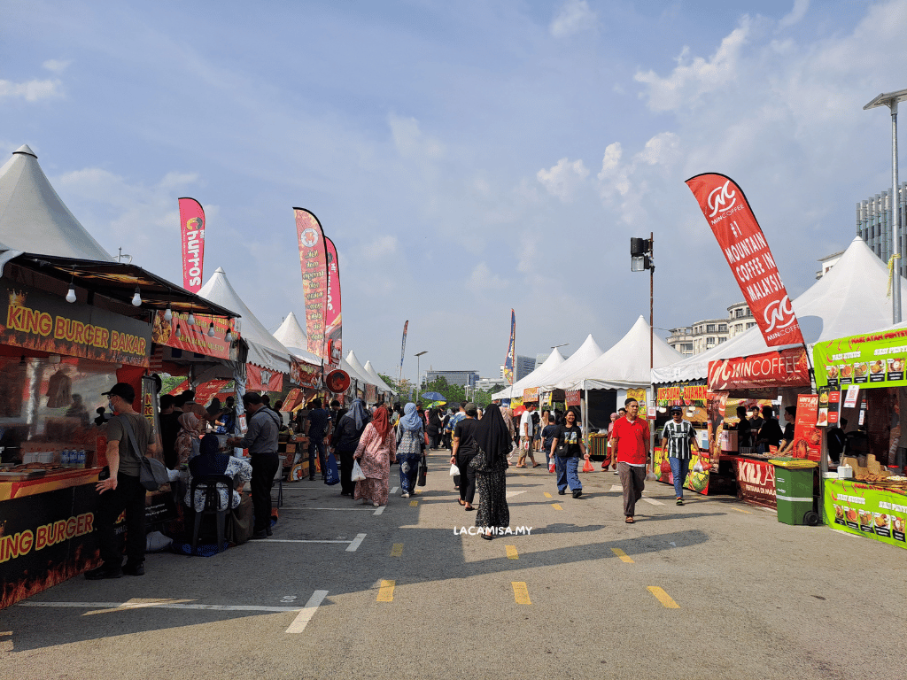 The situation of bazar Ramadhan Presint 3 Putrajaya