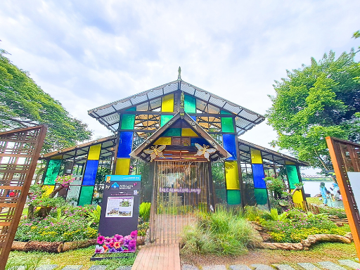 Flutterrarium Petunia by Putrajaya Holdings is definitely one of the attractions must-visited during Putrajaya Royal Floria 2024