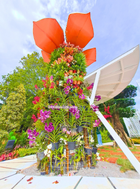 The flower towers in Putrajaya Royal Floria 2024 Festival are incredibly beautiful, adding a striking and colorful focal point to the garden.