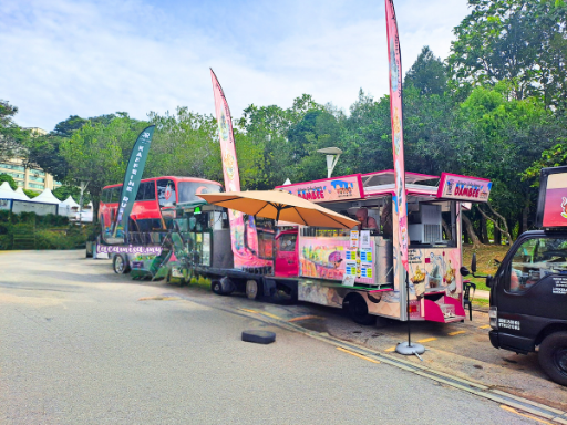 Visitors can find many foodtrucks selling foods to satisfy their hunger during the Putrajaya Royal Floria 2024 Festival.