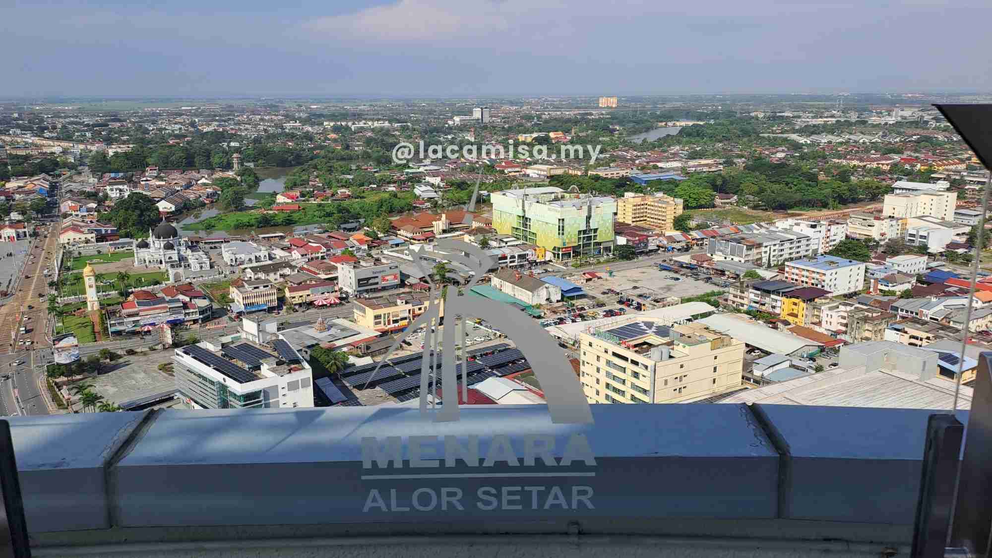 The open air sky deck of Alor Setar Tower