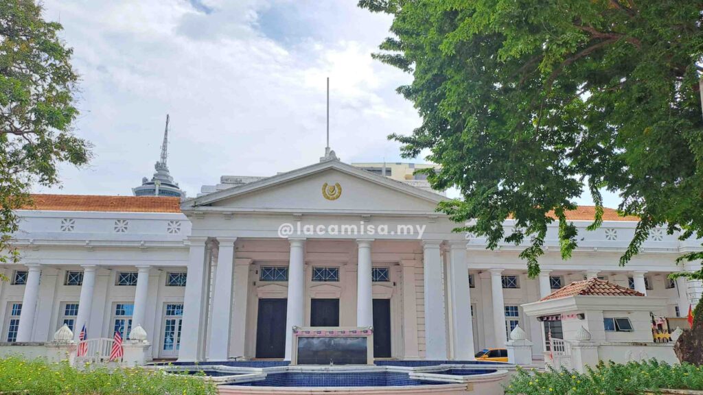 The High Court Building (Bangunan Mahkamah Tinggi) in Alor Setar, Kedah.
