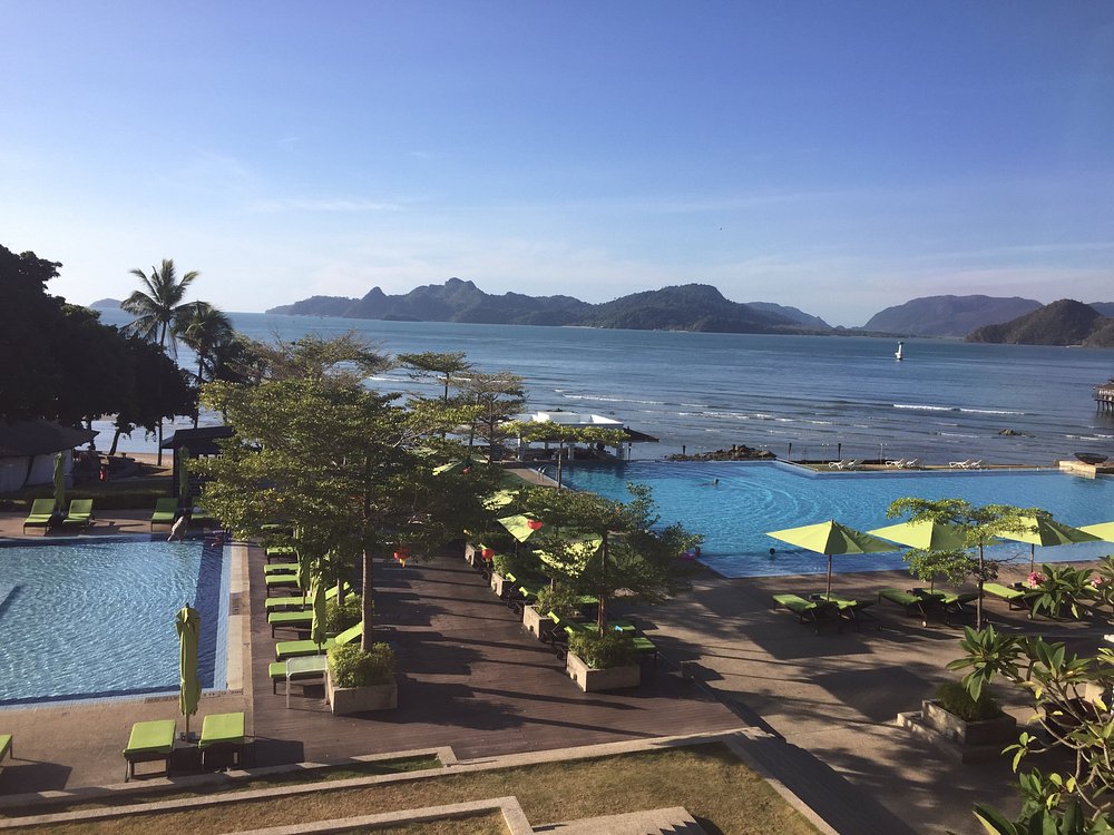 The Westin Langkawi Resort family-friendly beachfront pool area (Image credited to Klook.com).