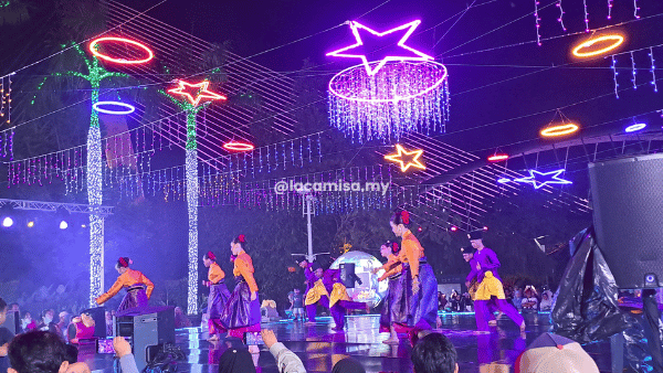 Zapin Dance by talented kids caught the eyes of the visitors during Putrajaya Light Festival 2025